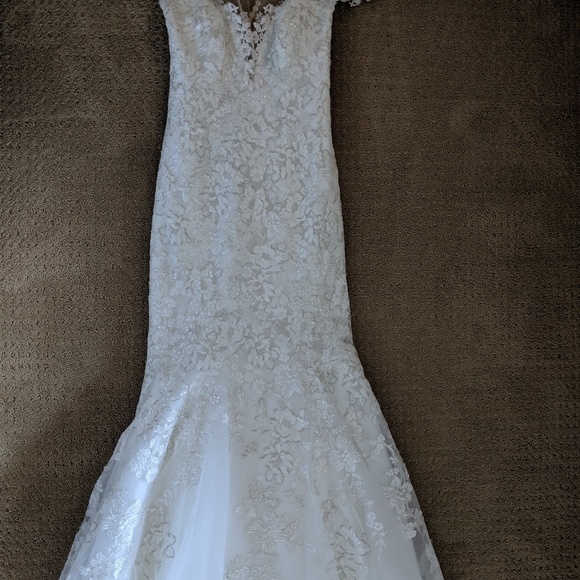 Eddy K. Corsica Ivory wedding dress - size 4 - Picture 6 of 8